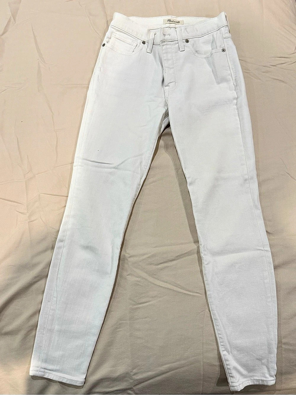 Madewell 9" High-Rise Skinny Jeans in Pure White Skinny Jeans in White